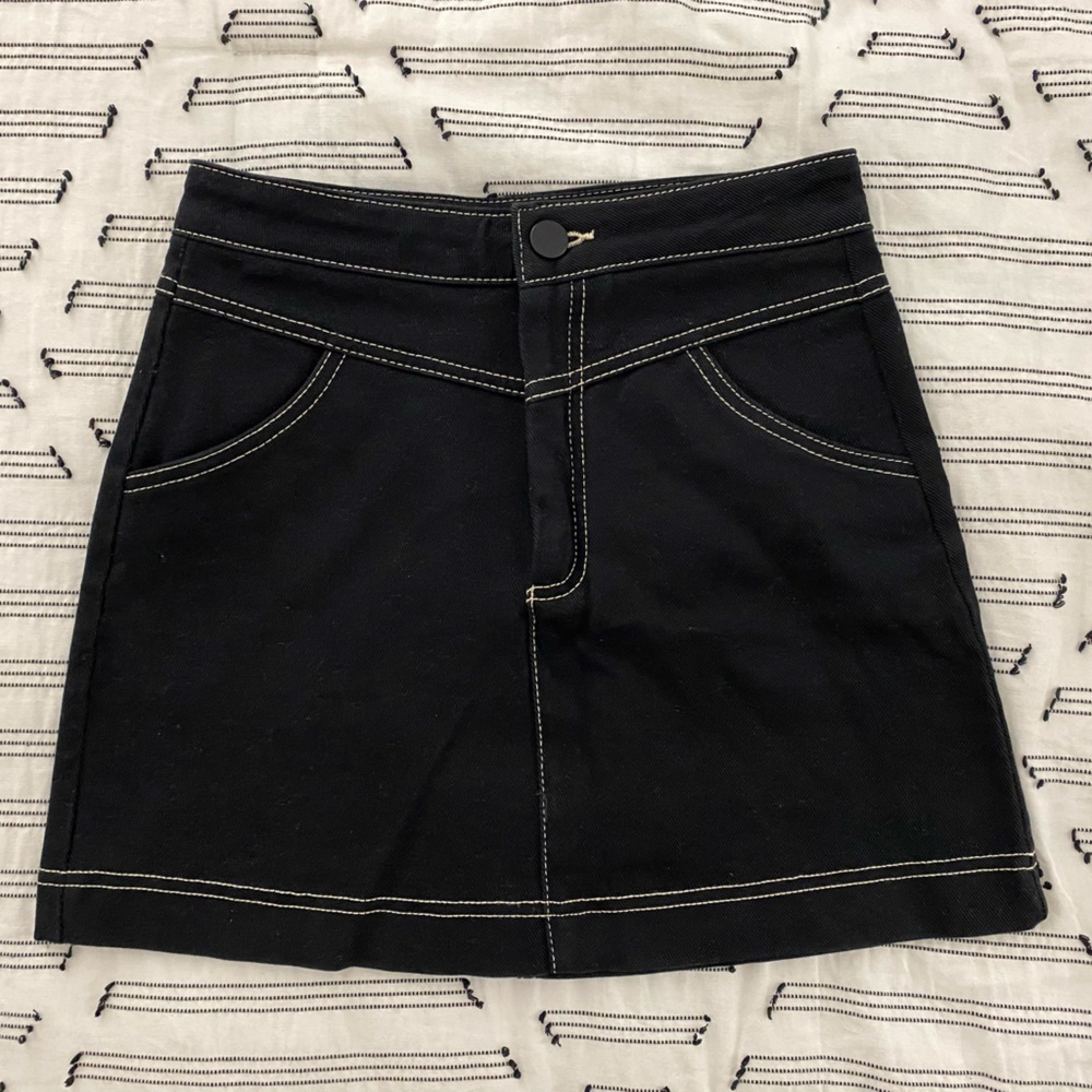 Zara Black Denim Skirt Contrast Stitch Pockets